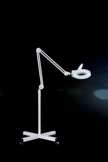 BeautéSync® LED Magnifying Lamp illuminated with cold and warm lighting modes, 5x magnification