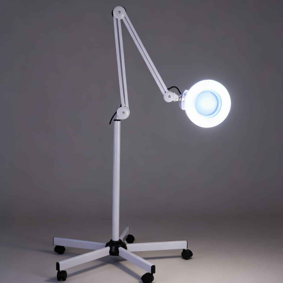BeautéSync® LED Magnifying Lamp illuminated with cold and warm lighting modes, 5x magnification