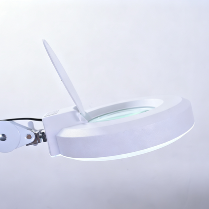 BeautéSync® LED Magnifying Lamp head detail with LED light ring and 5x magnifying lens